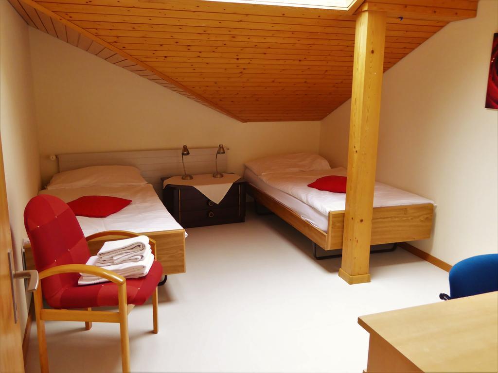 Hotel Tell&Apartments Unterseen Exterior foto